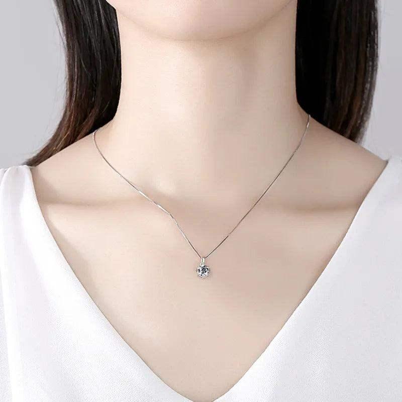 Colar de Prata 925 com Pingente de Moissanite - Elayzan